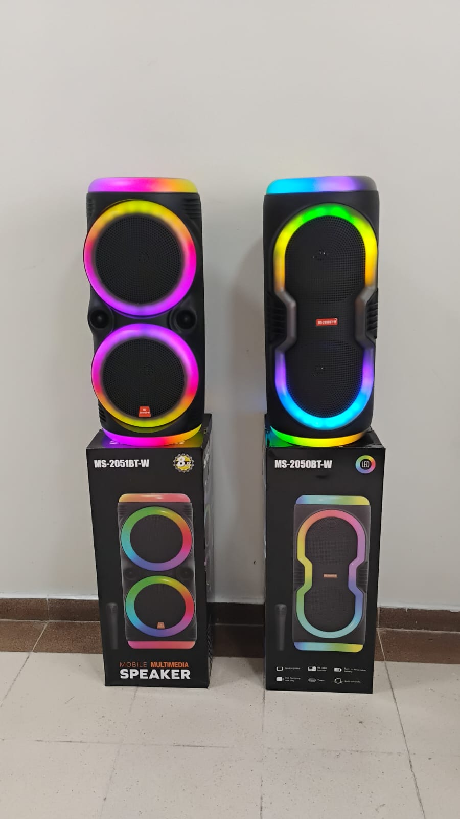 🔊 PARLANTE KARAOKE  DOBLE BOCINA DE 8” CON MICRÓFONO INALÁMBRICO RECARGABLE🎤✨