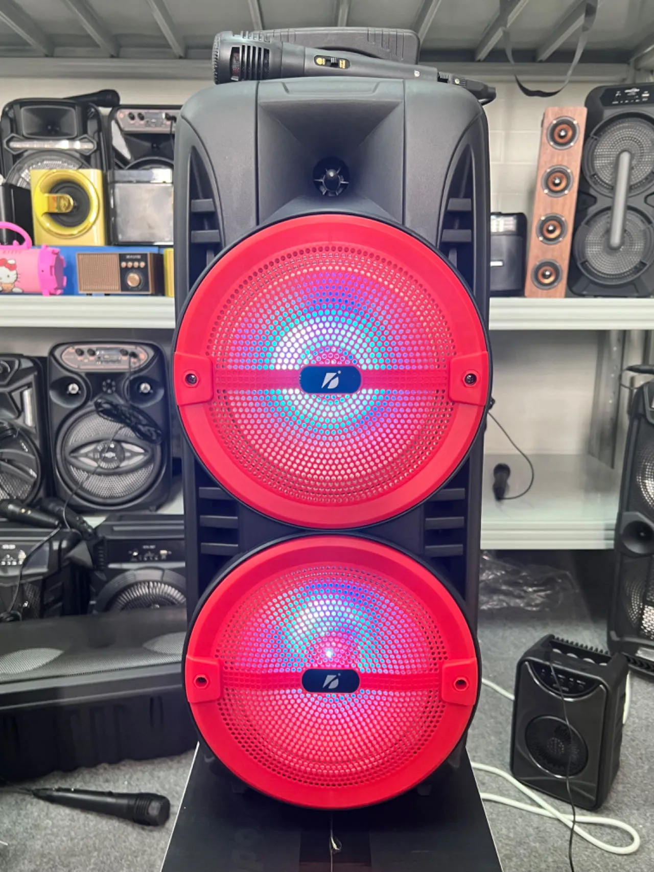 🔊💥 Cabina Parlante KTS-1745 con Doble Bocina de 8” + Micrófono + Control Remoto 💥🔊