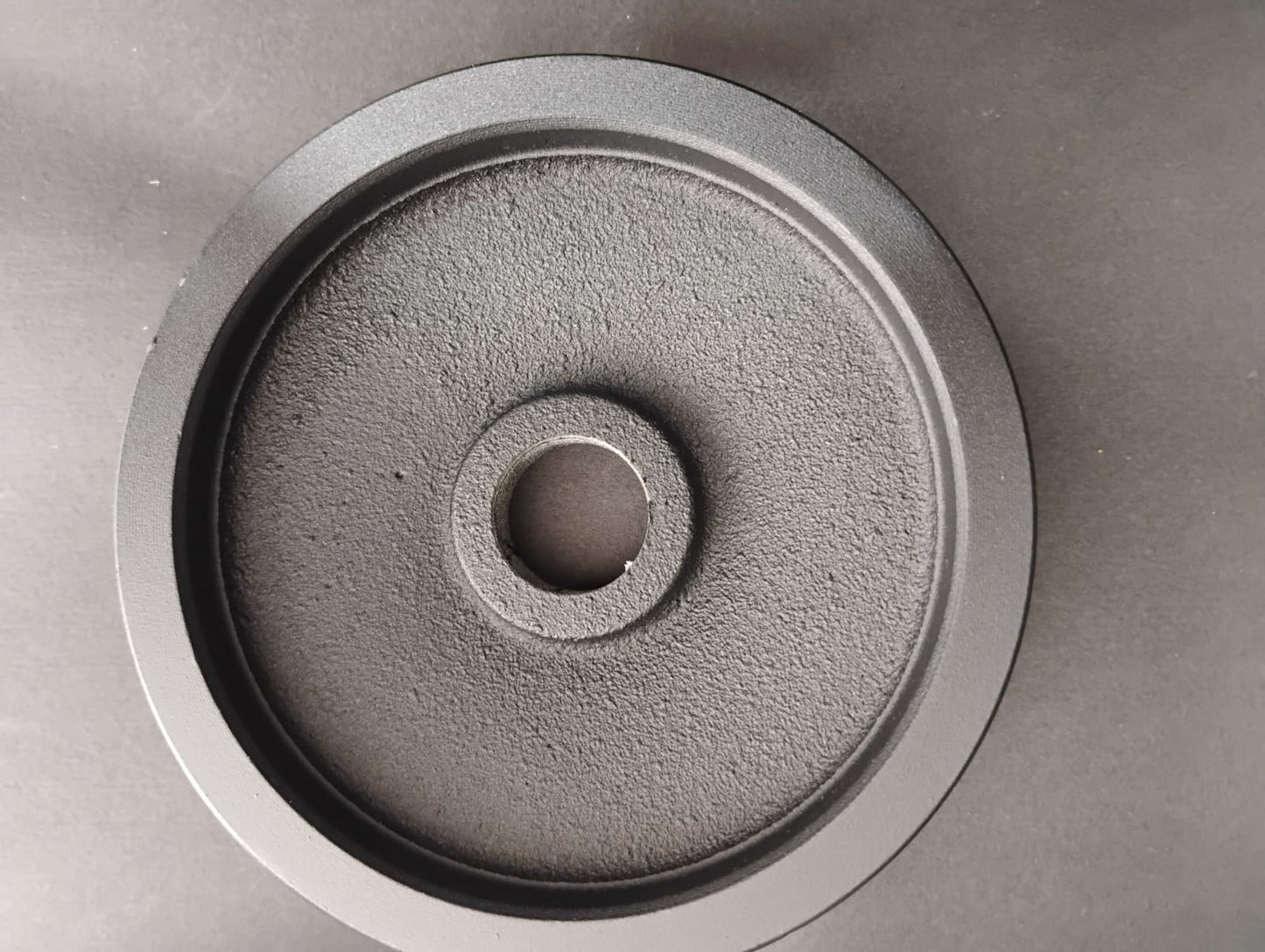 KIT MICRÓFONO CONDENSADOR BM-700 CON MALETÍN DE ALUMINIO Y TRIPODE 🎤