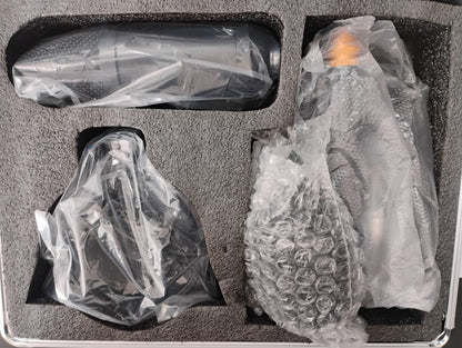 KIT MICRÓFONO CONDENSADOR BM-700 CON MALETÍN DE ALUMINIO Y TRIPODE 🎤