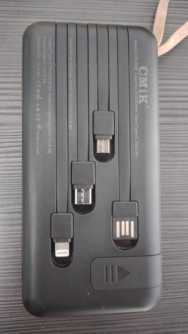 📌POWER BANK SOLAR 20.000 mAh CON LINTERNA LED INTEGRADA