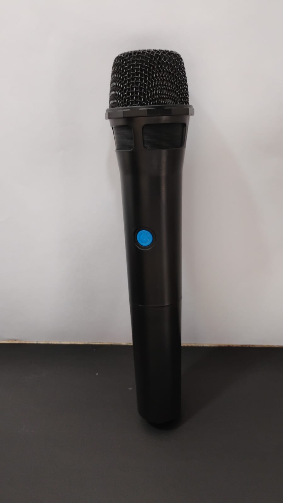 🔊 CABINA  KTS 2160 DOBLE BOCINA DE 6.5” CON MICRÓFONO INALÁMBRICO