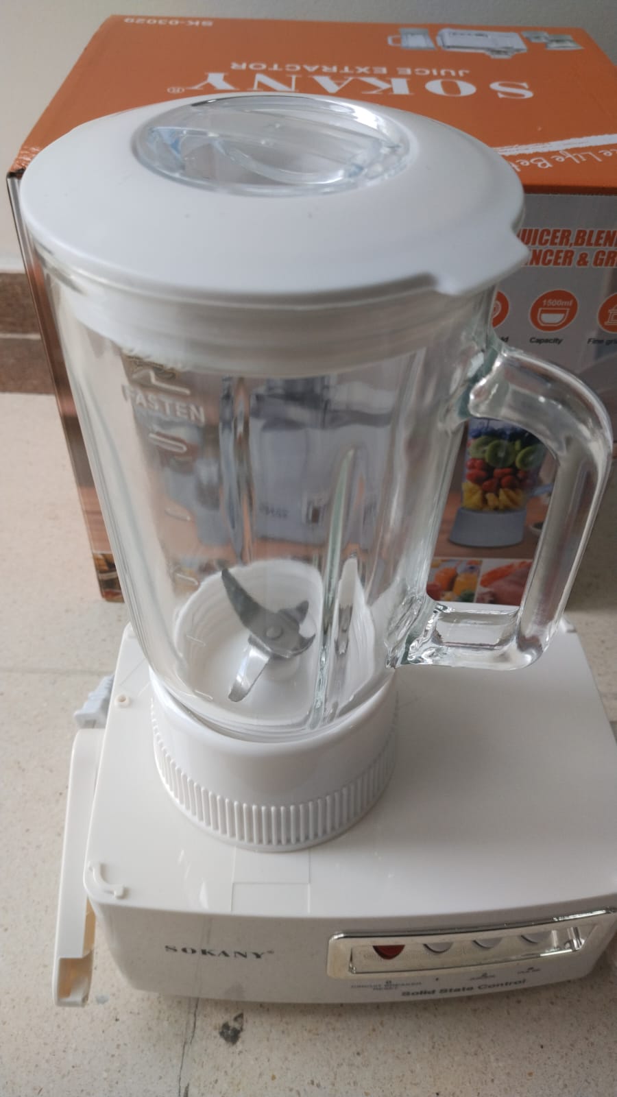 🧃 EXTRACTOR 4 EN 1 SOKANY CON VASOS DE VIDRIO : LICUA + EXTRAE + PICA + MUELE