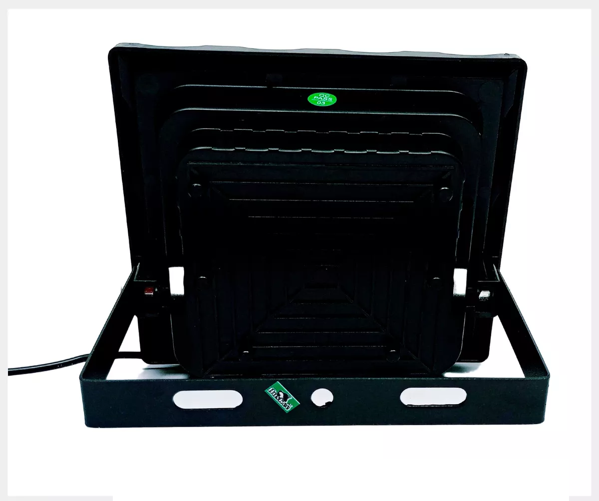 🌞 Reflector Solar LED 50W con Panel y Control Remoto 💲**$85.000**