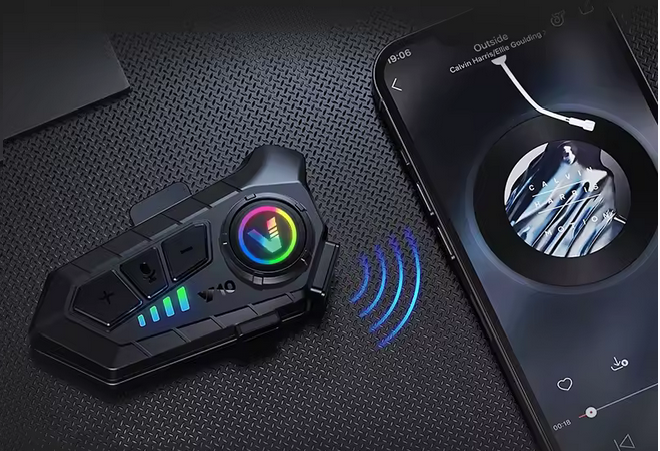 Auriculares Bluetooth Para Casco de Moto Y10 – ¡Con Comando de Voz y Resistencia al Agua