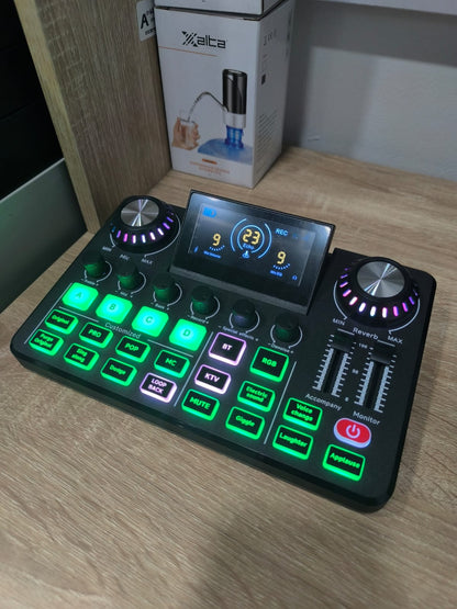 🧨🎙️🎧 Tarjeta de Sonido Profesional LIVE F668 🎛️🔊 con Pantalla Digital | Para Streaming, Karaoke y Grabación | $250.000 🚚 Envío GRATIS | Contraentrega