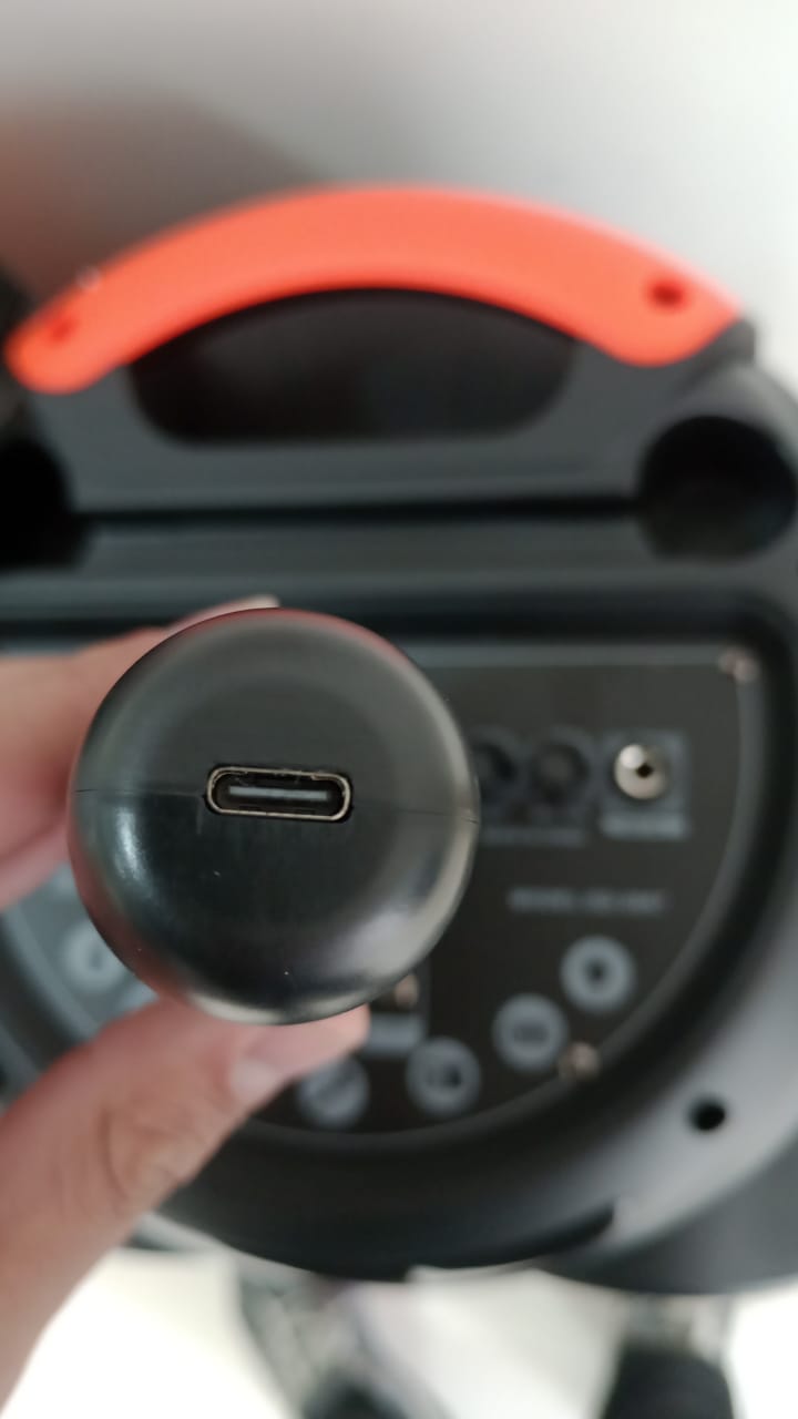 🔊 Parlante Torre Recargable GEDI-G GD-2887 | 3 Bocinas de 8” – 60W RMS | Micrófono Inalámbrico | Luces LED RGB | Funciona Mientras Carga